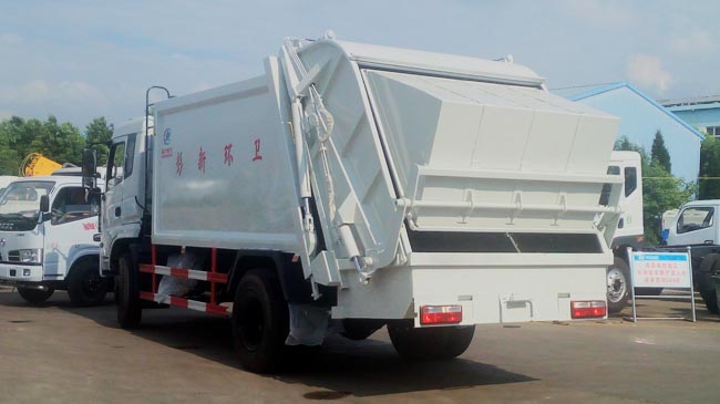 12方東風壓縮式垃圾車-12方東風D193壓縮式垃圾車 12方東風壓縮式垃圾車-12方東風D193壓縮式垃圾車