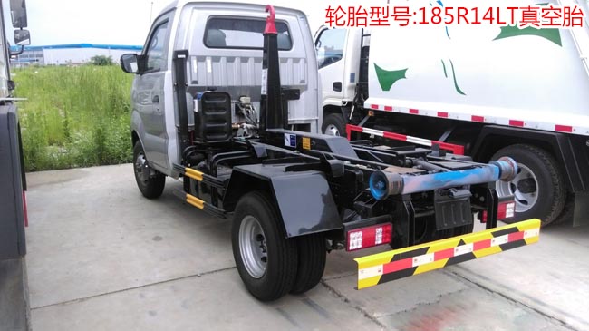 重汽王牌3方勾臂式垃圾車-3方勾臂式垃圾車 重汽王牌3方勾臂式垃圾車-3方勾臂式垃圾車