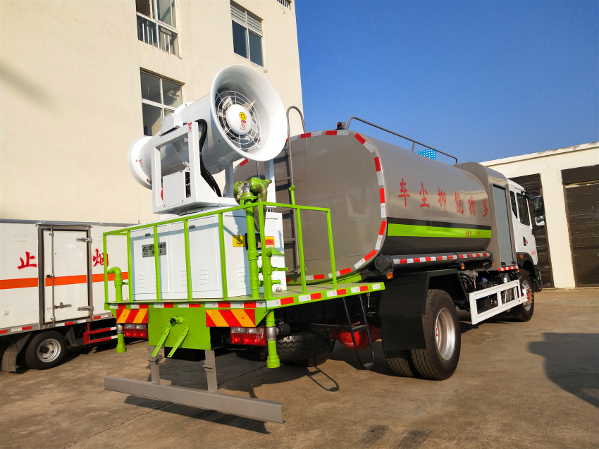 國六50米東風D9霧炮車-12噸灑水霧炮車 國六50米東風D9霧炮車-12噸灑水霧炮車