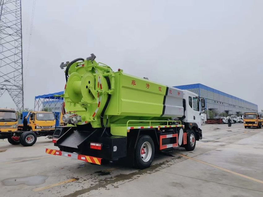 東風D9國六8-10方清洗吸污車 東風D9國六8-10方清洗吸污車