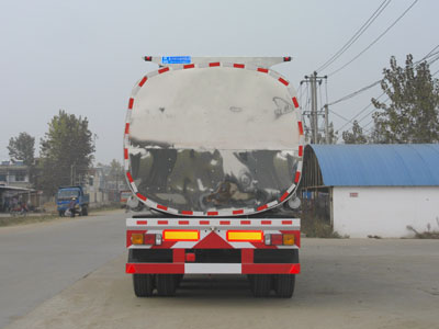 程力威牌CLW9400GSY型食用油運輸半掛車 程力威牌CLW9400GSY型食用油運輸半掛車