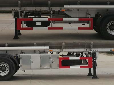 楚勝牌CSC9403GYYLD型鋁合金運(yùn)油半掛車 楚勝牌CSC9403GYYLD型鋁合金運(yùn)油半掛車