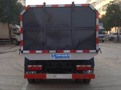 程力威牌CLW5071ZXLD6型廂式垃圾車 程力威牌CLW5071ZXLD6型廂式垃圾車