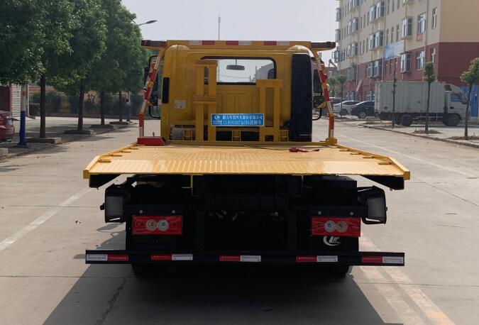 程力威牌CLW5040TQZB6型清障車 程力威牌CLW5040TQZB6型清障車