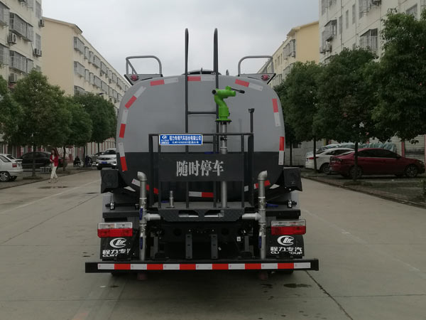 程力威牌CLW5091GSS6型灑水車 程力威牌CLW5091GSS6型灑水車