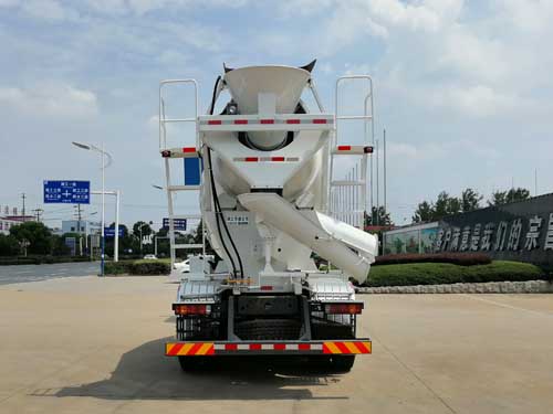 華威馳樂牌SGZ5310GJBZZ6T5型混凝土攪拌運(yùn)輸車 華威馳樂牌SGZ5310GJBZZ6T5型混凝土攪拌運(yùn)輸車