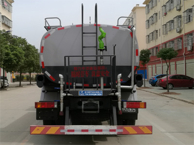 程力威牌CLW5183GPSE6型綠化噴灑車 程力威牌CLW5183GPSE6型綠化噴灑車