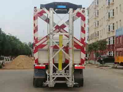 程力威牌CLW5100TFZ6型防撞緩沖車 程力威牌CLW5100TFZ6型防撞緩沖車