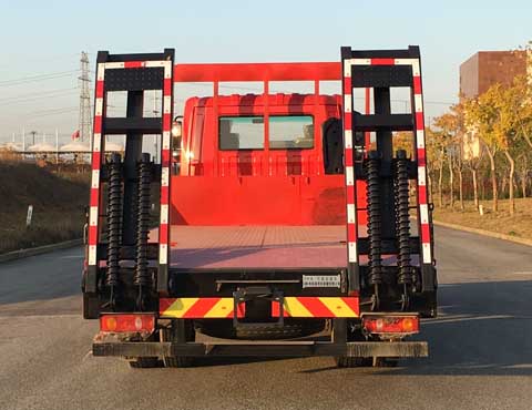 東風牌DFV5163TPBGP6D型平板運輸車 東風牌DFV5163TPBGP6D型平板運輸車