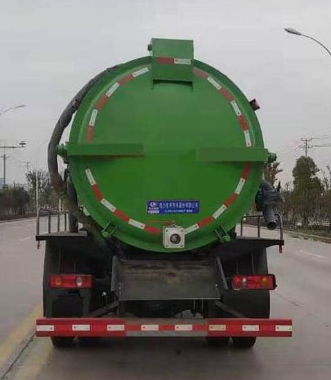 程力威牌CLW5120GXW6CF型吸污車 程力威牌CLW5120GXW6CF型吸污車