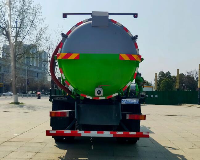 程力威牌CLW5180GXWE6型吸污車 程力威牌CLW5180GXWE6型吸污車