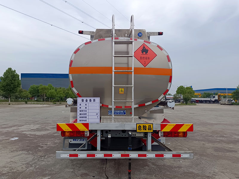 程力牌CL5260GYYLZ6型鋁合金運油車 程力牌CL5260GYYLZ6型鋁合金運油車