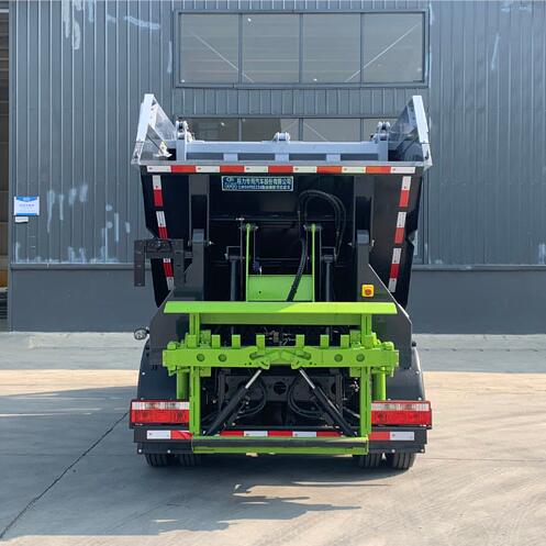 程力威牌CLW5070ZZZ6型自裝卸式垃圾車 程力威牌CLW5070ZZZ6型自裝卸式垃圾車