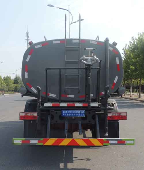 縱昂牌CLT5185GSSEQ6型灑水車 縱昂牌CLT5185GSSEQ6型灑水車