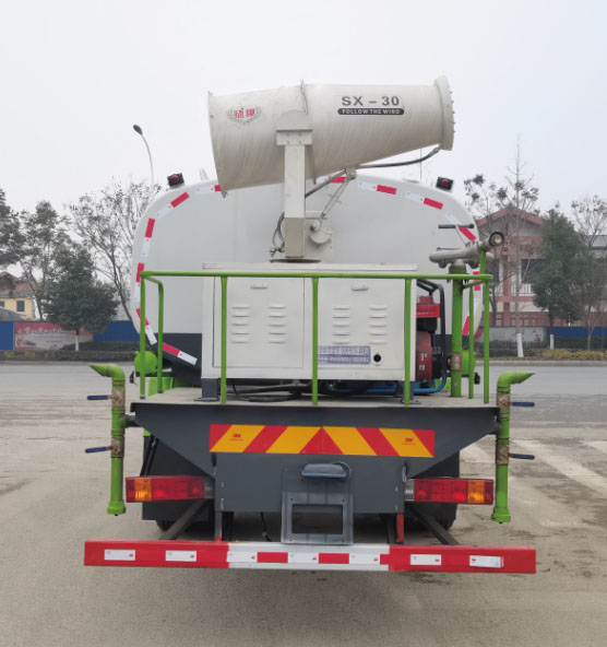 浩天星運(yùn)牌HTX5185GPSXL6型綠化噴灑車 浩天星運(yùn)牌HTX5185GPSXL6型綠化噴灑車