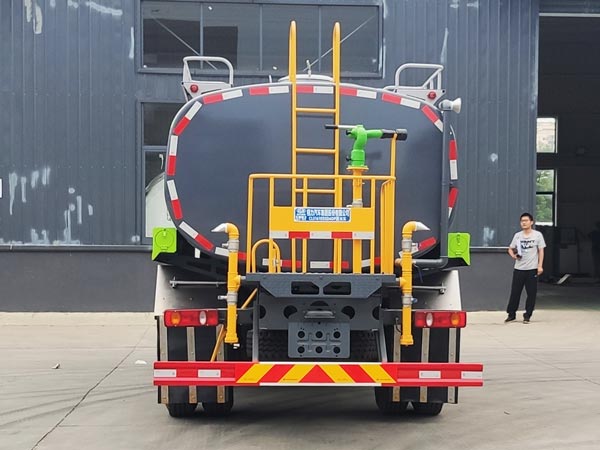 程力牌CL5161GSSD6DP型灑水車 程力牌CL5161GSSD6DP型灑水車