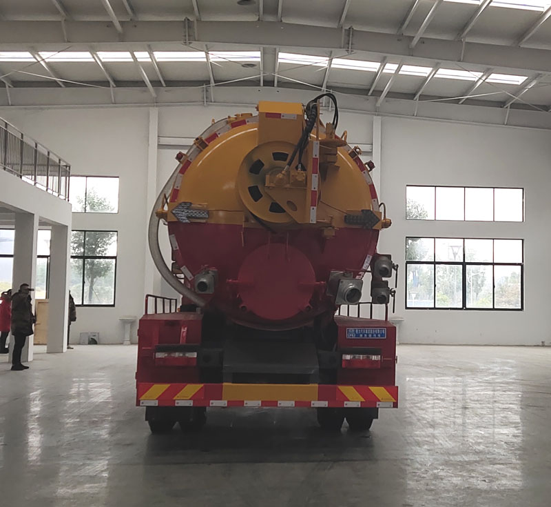 程力牌CL5185GQW6HQ型清洗吸污車 程力牌CL5185GQW6HQ型清洗吸污車