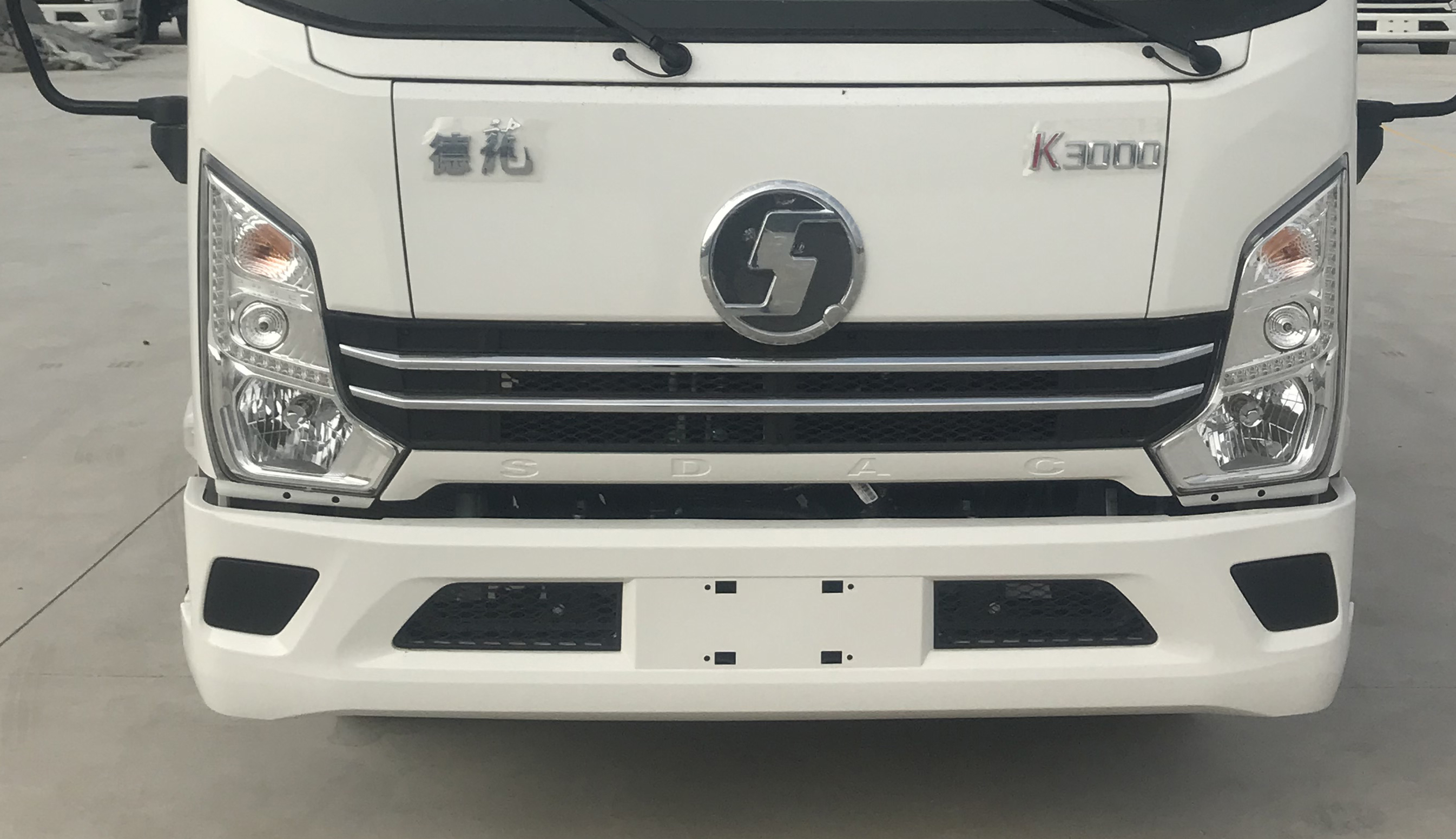 程力威牌CLW5110GLQY6型瀝青灑布車 程力威牌CLW5110GLQY6型瀝青灑布車