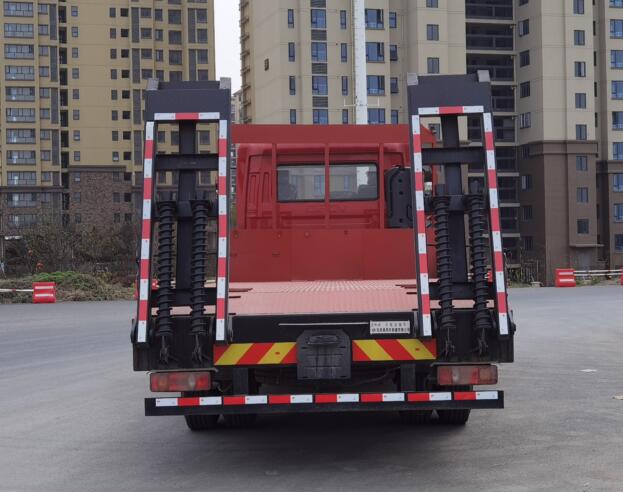 東風牌DFV5183TPBGP6D型平板運輸車 東風牌DFV5183TPBGP6D型平板運輸車
