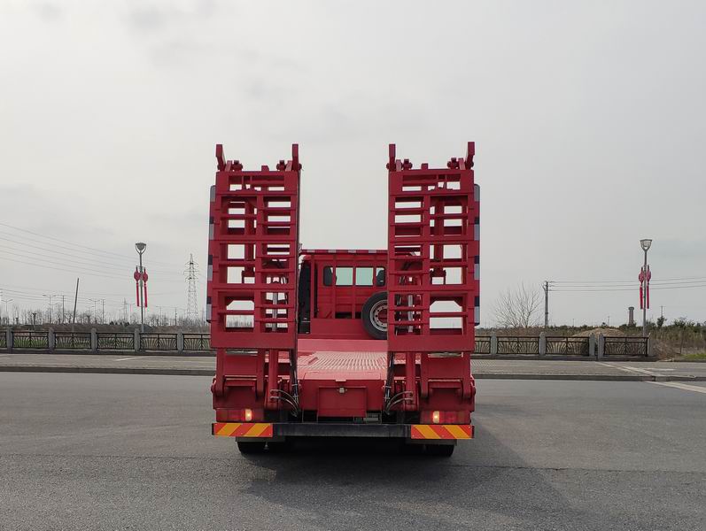 豪沃牌ZZ5317TPBV506JF1型平板運輸車 豪沃牌ZZ5317TPBV506JF1型平板運輸車