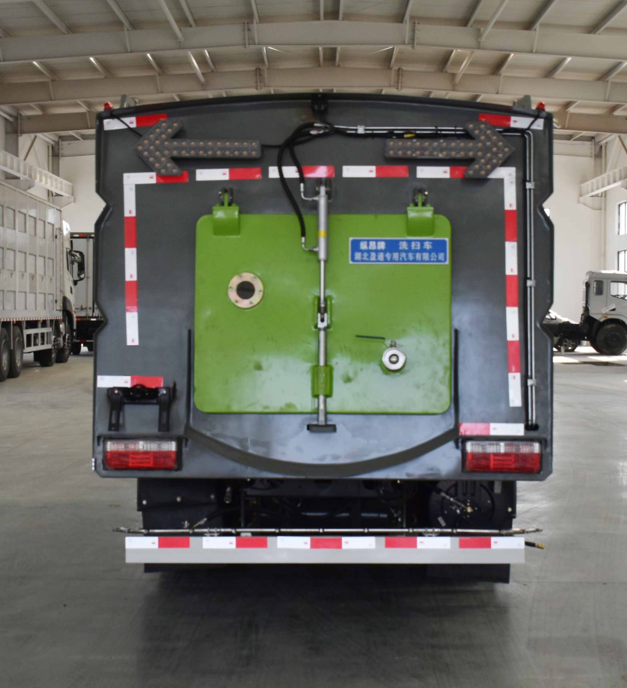 縱昂牌CLT5071TXSEQ6型洗掃車 縱昂牌CLT5071TXSEQ6型洗掃車