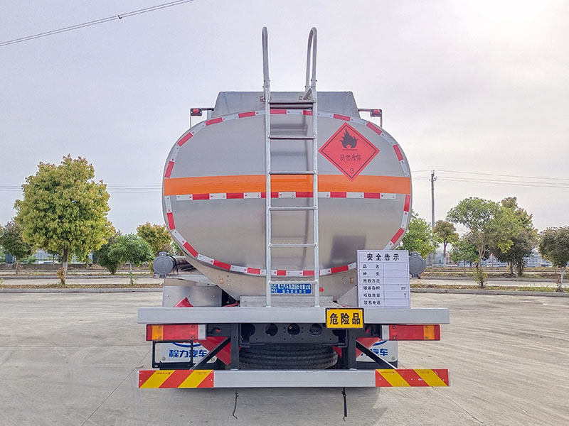 程力牌CL5321GYYLD6型鋁合金運油車 程力牌CL5321GYYLD6型鋁合金運油車