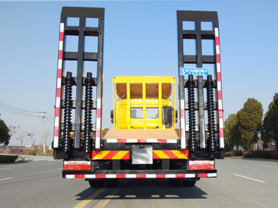 程力牌CL5251TPB6TX型平板運輸車 程力牌CL5251TPB6TX型平板運輸車