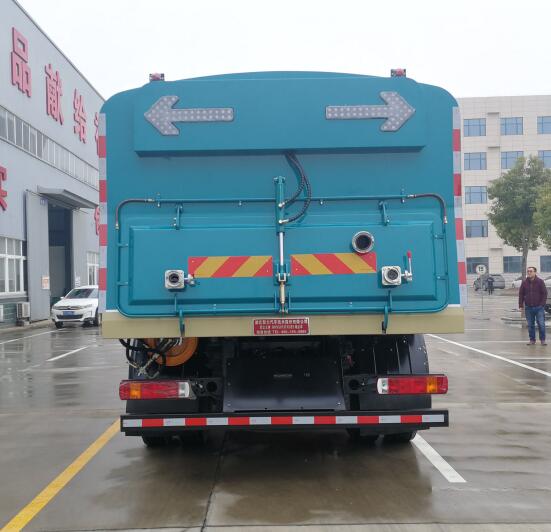 聚塵王牌HNY5180TXCB6型吸塵車 聚塵王牌HNY5180TXCB6型吸塵車