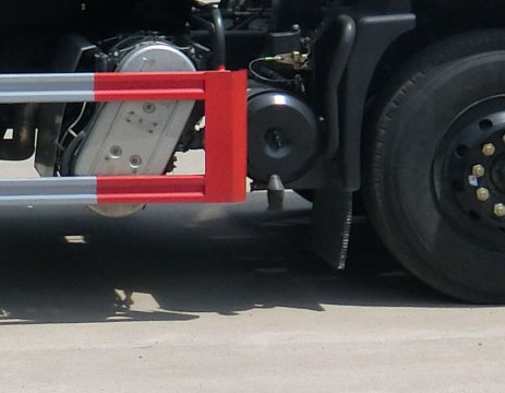 神狐牌HLQ5181GQWD6型清洗吸污車 神狐牌HLQ5181GQWD6型清洗吸污車