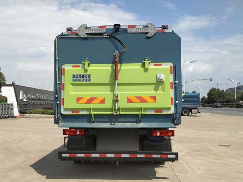 華威馳樂(lè)牌SGZ5189TSLDF6型掃路車(chē) 華威馳樂(lè)牌SGZ5189TSLDF6型掃路車(chē)