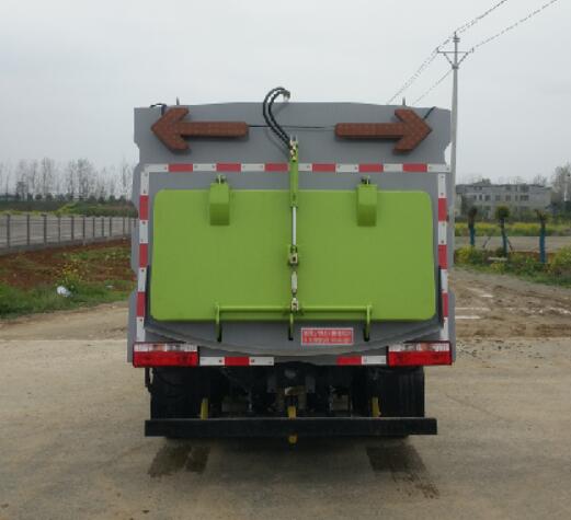聚塵王牌HNY5070TSLE6型掃路車 聚塵王牌HNY5070TSLE6型掃路車