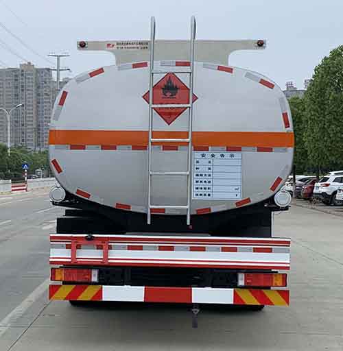 楚飛牌CLQ5260GYY6D型運油車 楚飛牌CLQ5260GYY6D型運油車