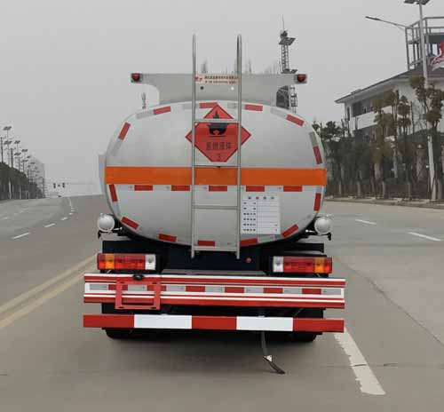 楚飛牌CLQ5121GYY6CA型運油車 楚飛牌CLQ5121GYY6CA型運油車