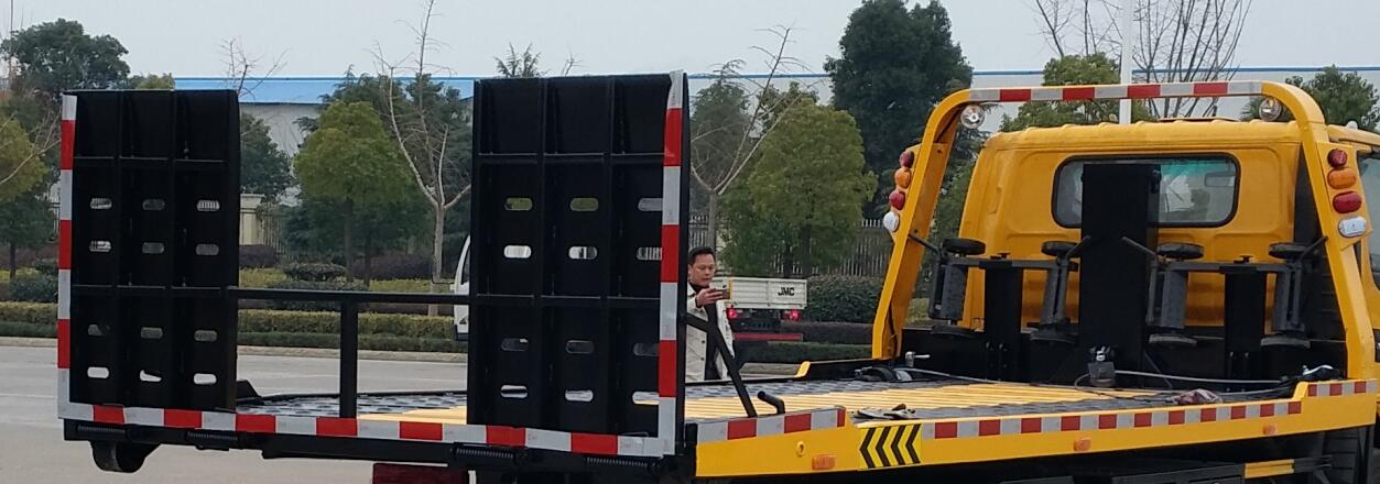 專威牌HTW5083TQZPJ6型清障車 專威牌HTW5083TQZPJ6型清障車