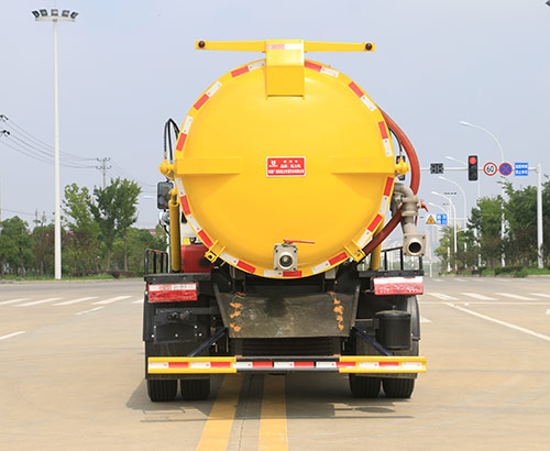 凱力風牌KLF5120GXWH6型吸污車 凱力風牌KLF5120GXWH6型吸污車