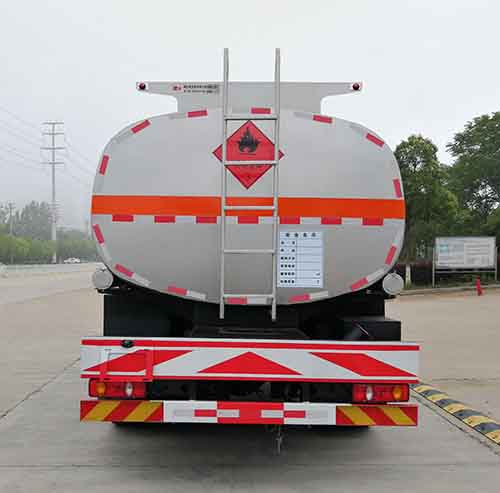 楚飛牌CLQ5262GYY6D型運油車 楚飛牌CLQ5262GYY6D型運油車