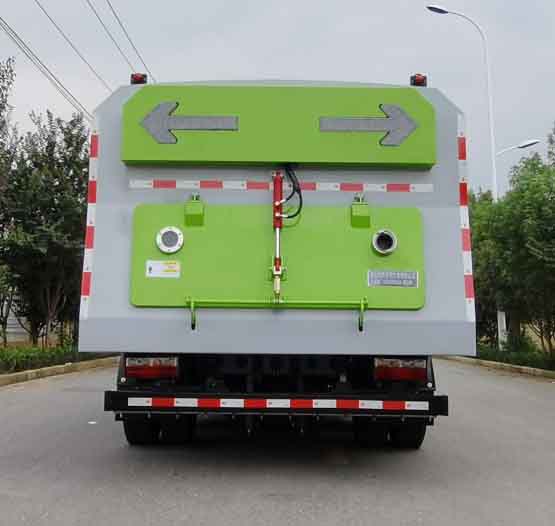 浩天星運牌HTX5120TXCHG型吸塵車 浩天星運牌HTX5120TXCHG型吸塵車