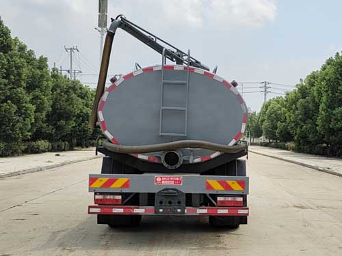 炎帝牌SZD5168GXE6型吸糞車 炎帝牌SZD5168GXE6型吸糞車