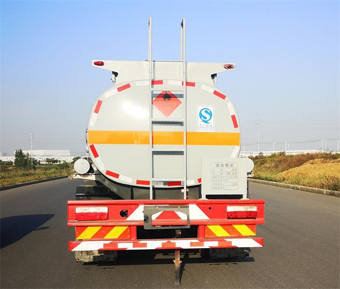 東風(fēng)牌DFZ5125GJY8CDCWXPSZ型加油車 東風(fēng)牌DFZ5125GJY8CDCWXPSZ型加油車