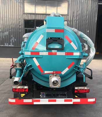 潤知星牌SCS5040GXWEQ6型吸污車 潤知星牌SCS5040GXWEQ6型吸污車