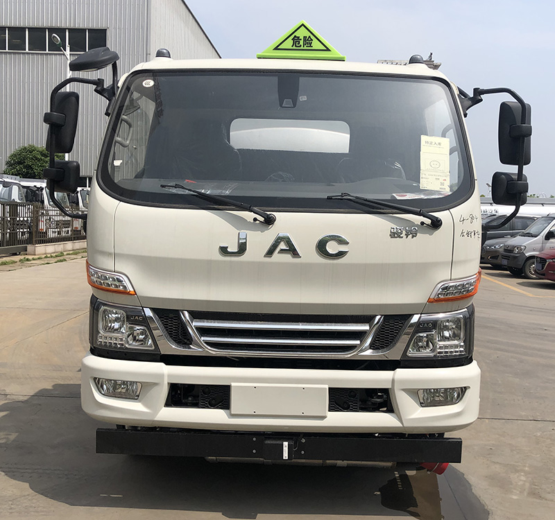 專威牌HTW5120GJYJHC6型加油車 專威牌HTW5120GJYJHC6型加油車