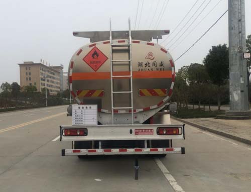 專威牌HTW5180GYYLDQ6型鋁合金運油車 專威牌HTW5180GYYLDQ6型鋁合金運油車