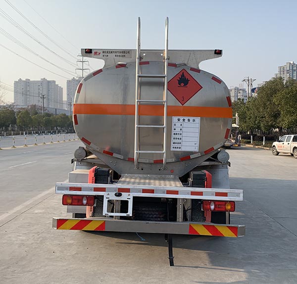 楚飛牌CLQ5265GYY6DA型鋁合金運油車 楚飛牌CLQ5265GYY6DA型鋁合金運油車