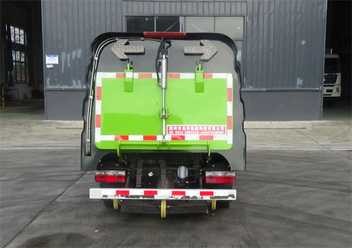 伴君長興牌AAA5035TSLE6型掃路車 伴君長興牌AAA5035TSLE6型掃路車