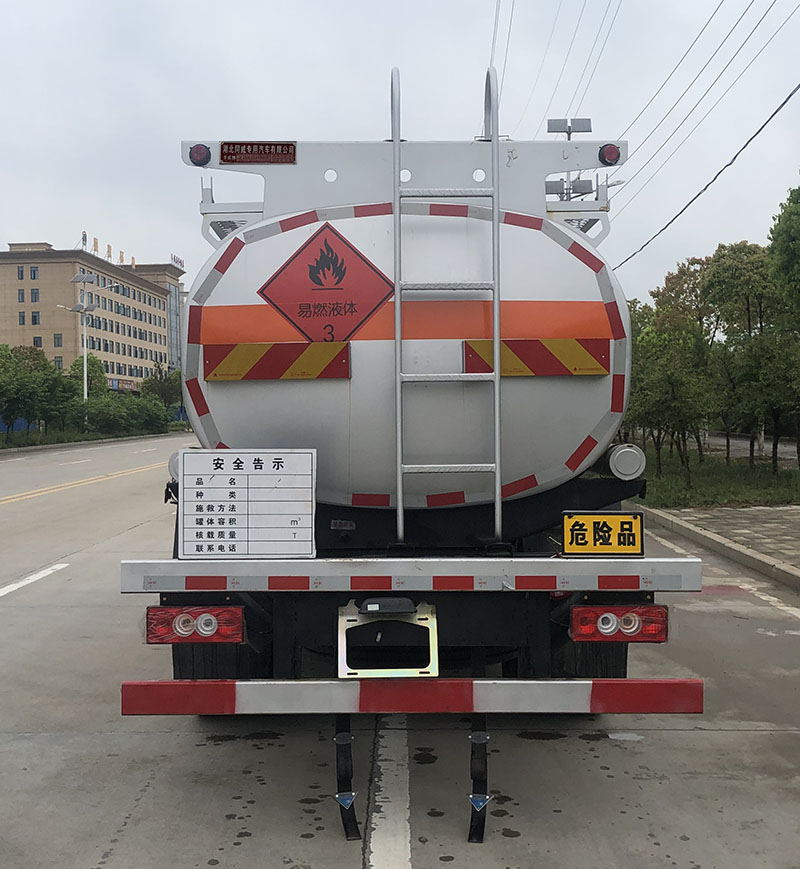 專威牌HTW5121GJYBC6型加油車 專威牌HTW5121GJYBC6型加油車