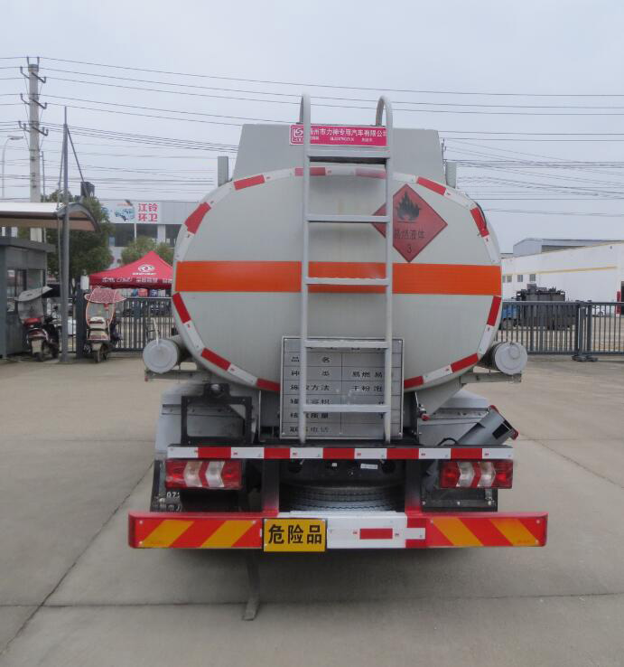 醒獅牌SLS5070GJYJ6型加油車 醒獅牌SLS5070GJYJ6型加油車