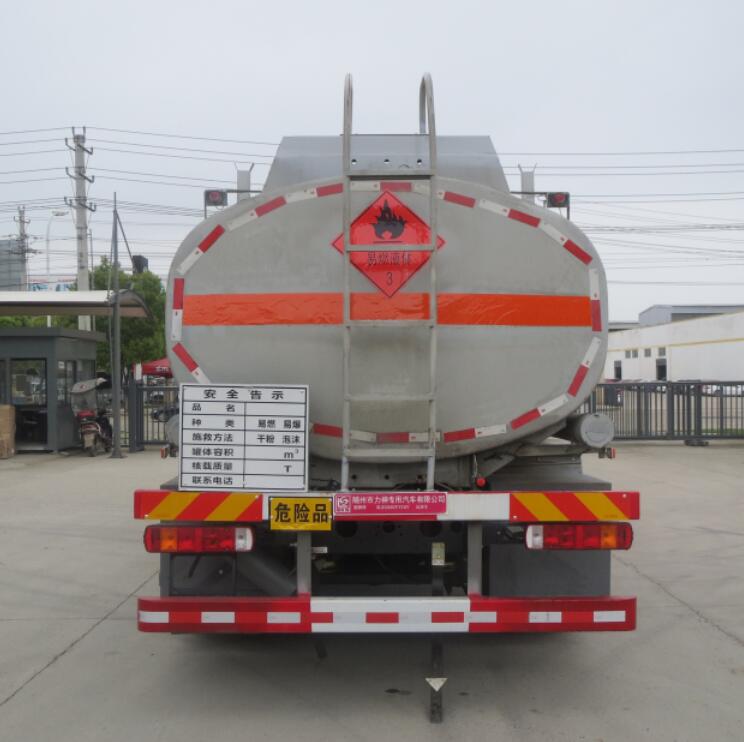醒獅牌SLS5263GYYC6V型運(yùn)油車(chē) 醒獅牌SLS5263GYYC6V型運(yùn)油車(chē)