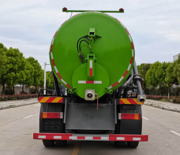 旺龍威牌WLW5181GXWE型吸污車(chē) 旺龍威牌WLW5181GXWE型吸污車(chē)