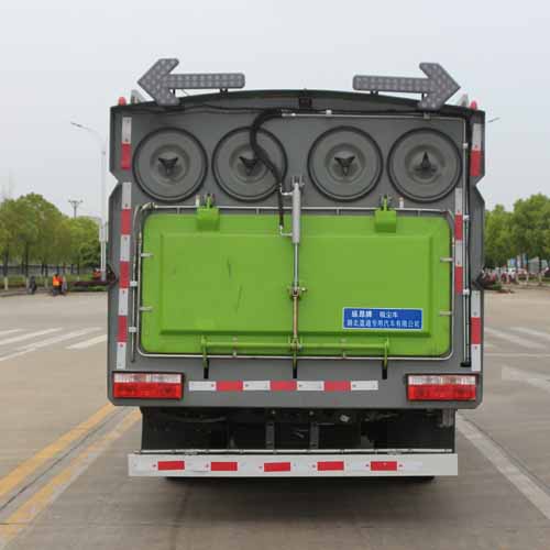 縱昂牌CLT5071TXCEQ6型吸塵車 縱昂牌CLT5071TXCEQ6型吸塵車