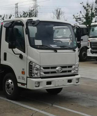 凱力風牌KLF5070GXWB6型吸污車 凱力風牌KLF5070GXWB6型吸污車